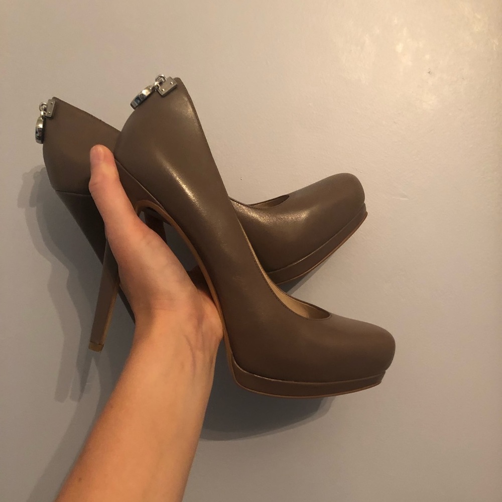Brand new MK pumps